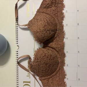 Lace Underwire Bra in Dark Rose